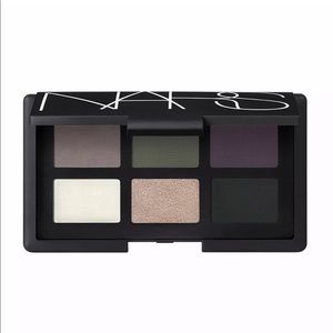 NARS Inoubliable Coup D'oeil Eye Shadow Palette